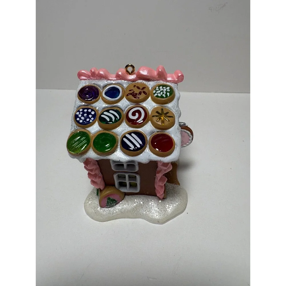 2007 Hallmark Keepsake Bake Shop Noelville Second in Series Ornament QX7009
